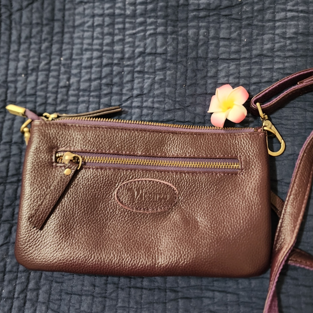 VICENZO LEATHER Crossbody Bag